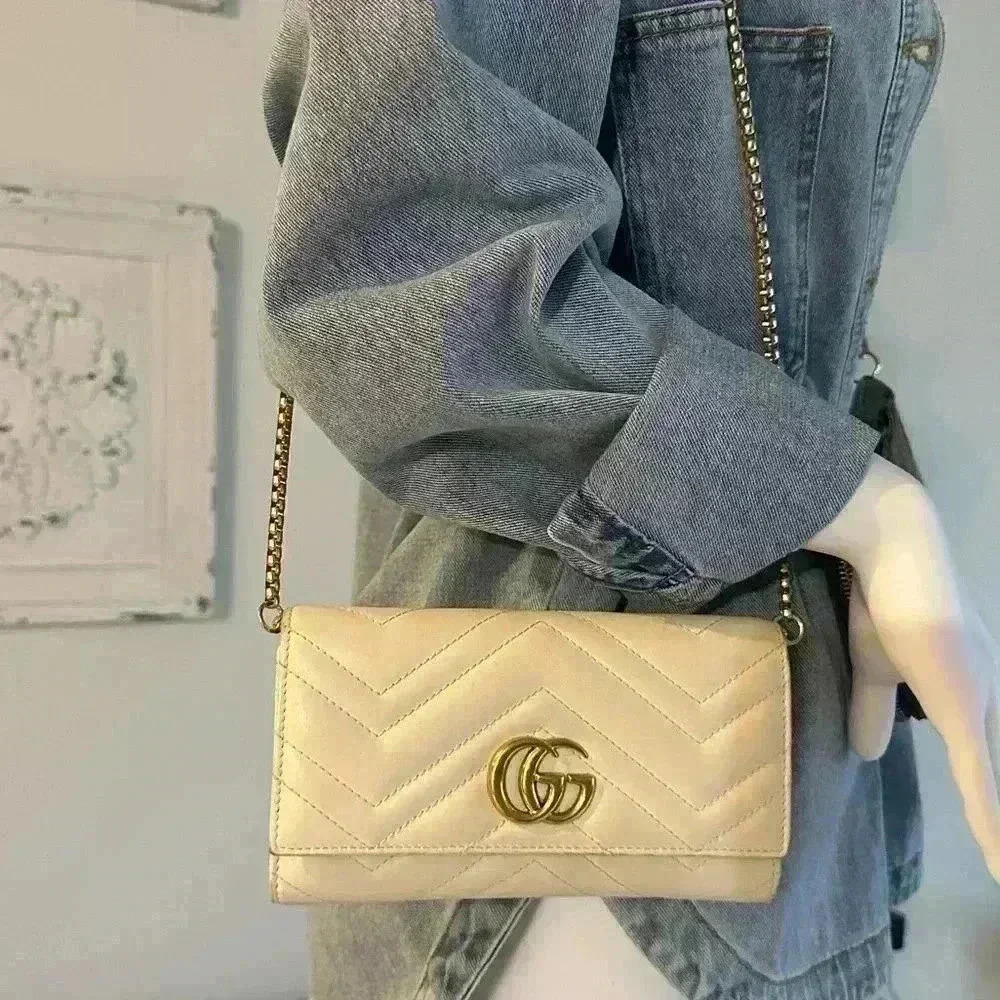 Authentic GUCCI MARMOT WALLET-CROSSBODY MINI BAG IVORY - Picture 5 of 16
